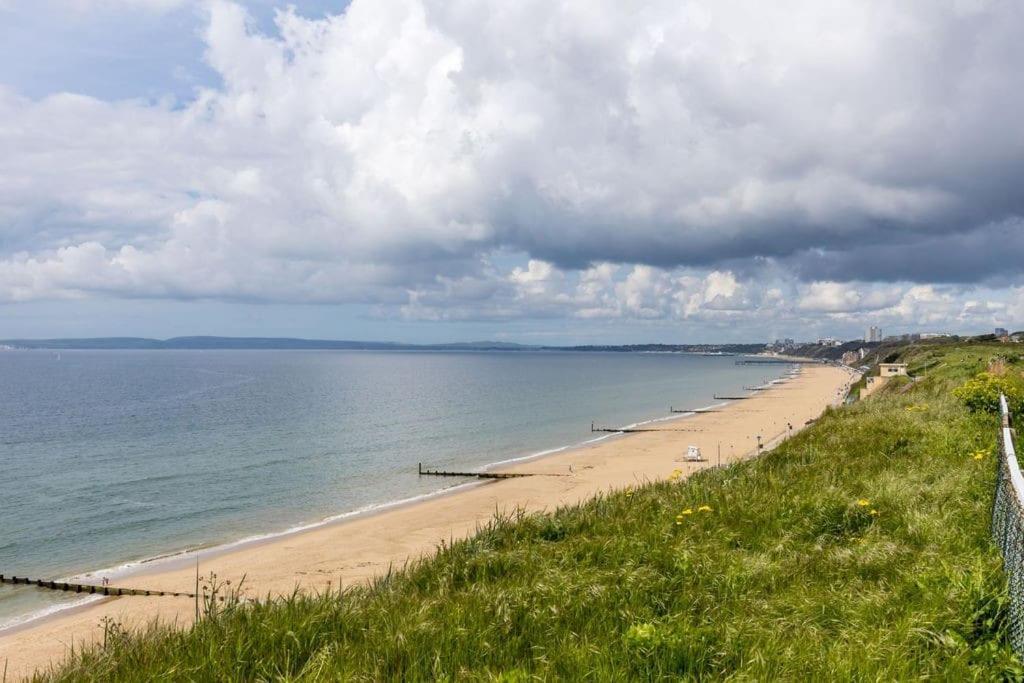 Modern 2 Bed, Cliff Top & Parking, F6 Bournemouth Exterior foto
