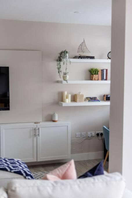 Modern 2 Bed, Cliff Top & Parking, F6 Bournemouth Exterior foto